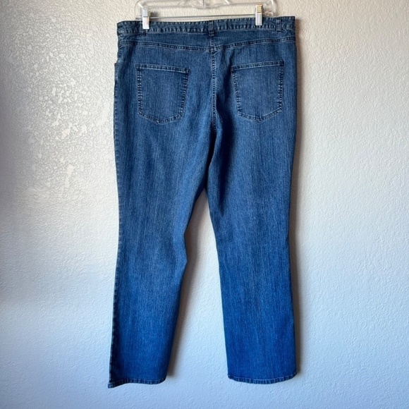 Ruby Road Jeans size 18 Stretchy Medium Dark Blue Denim Higher Rise - Picture 2 of 8